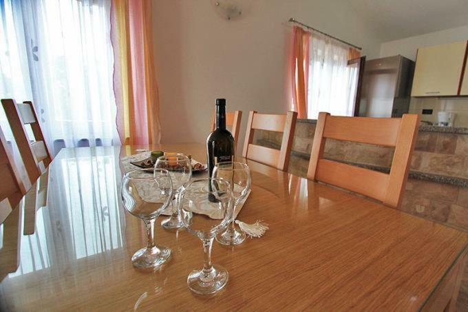 Apartmani Ante Jasenice  Eksteriør billede