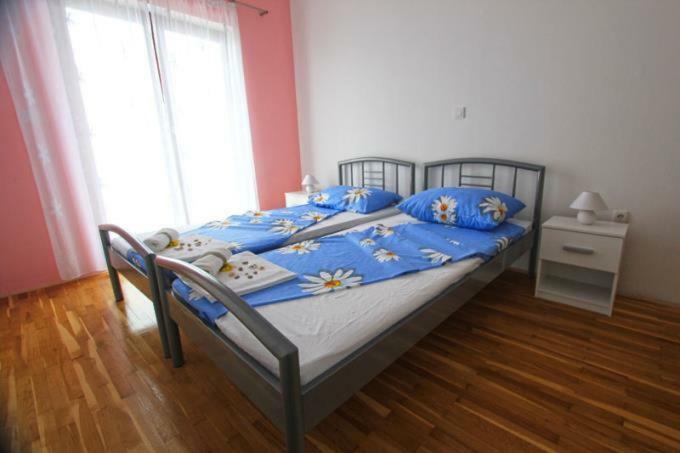 Apartmani Ante Jasenice  Eksteriør billede